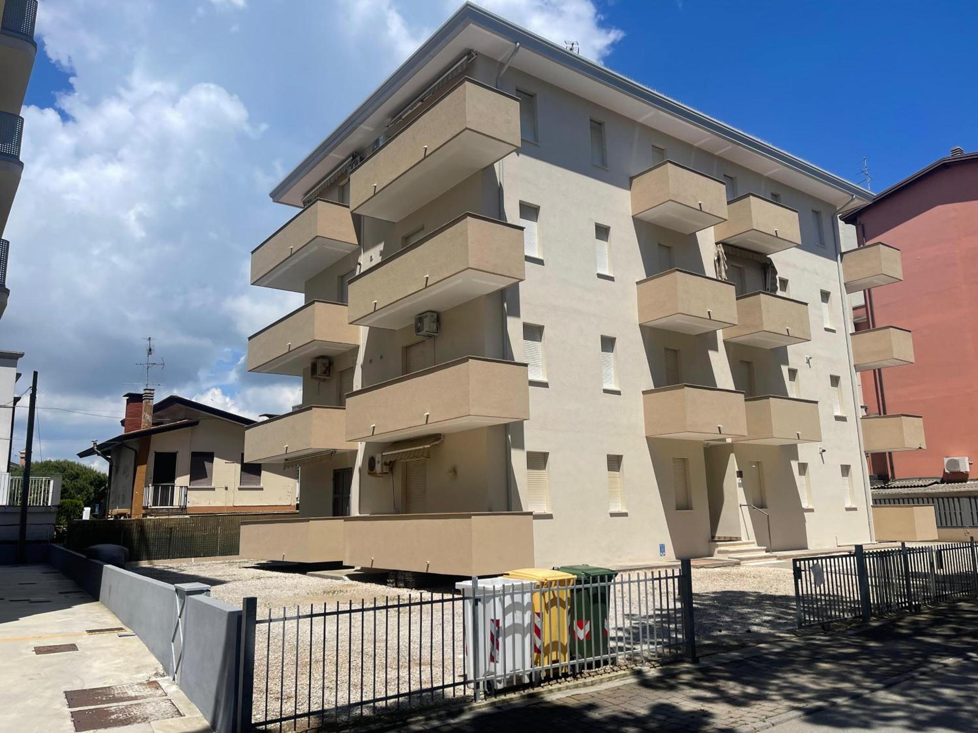 Condominio Cristina - Agenzia Cocal Καόρλε Εξωτερικό φωτογραφία